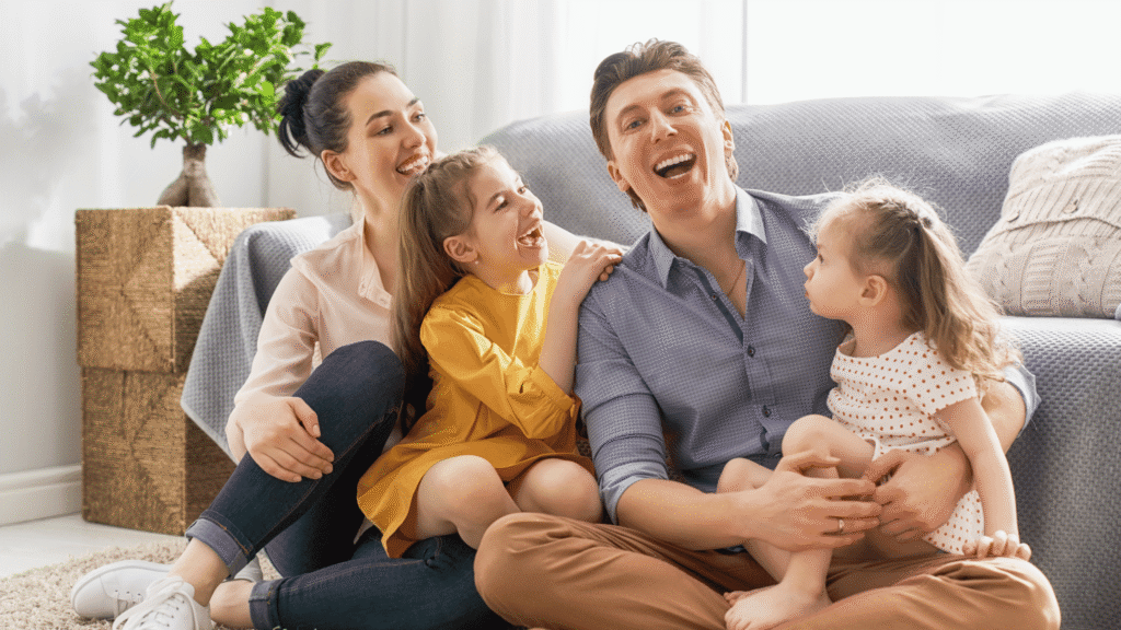 Familia revisando opciones del Marketplace ACA Obamacare 2026